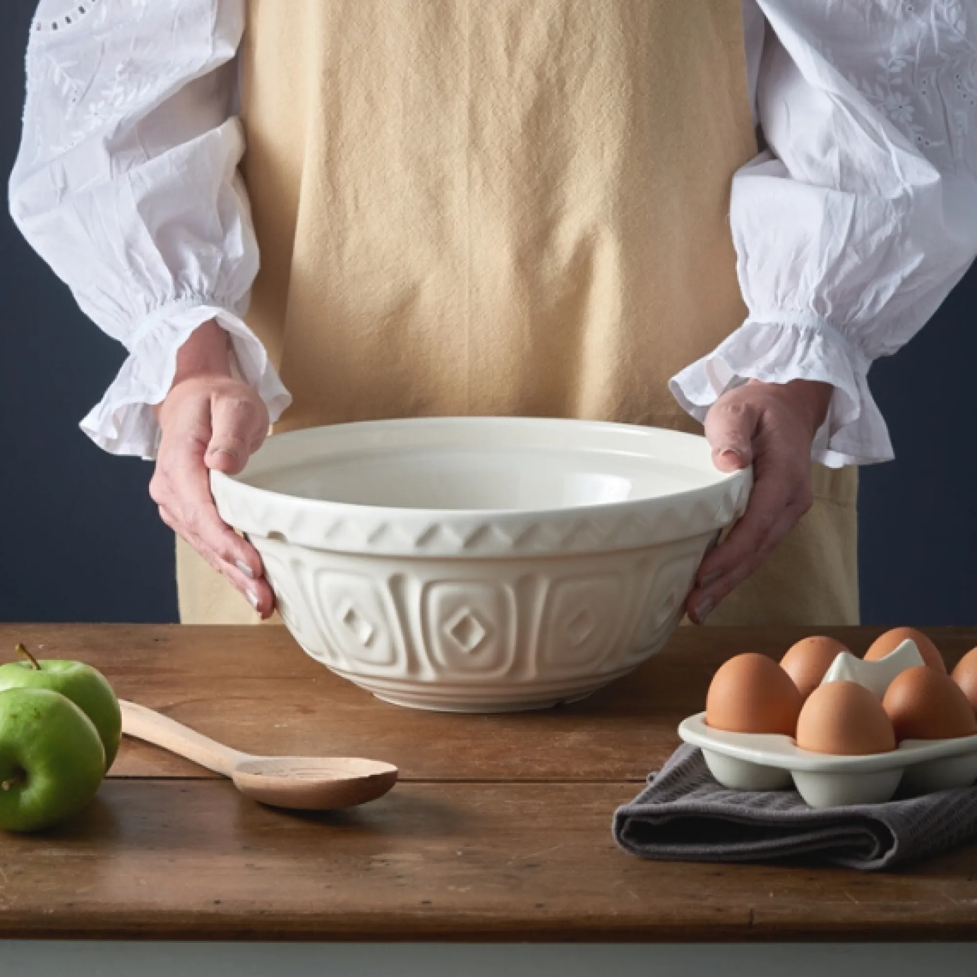 Colour Mix Mixing Bowls>Mason Cash Colour Mix S18 Cream Mixing Bowl 26cm