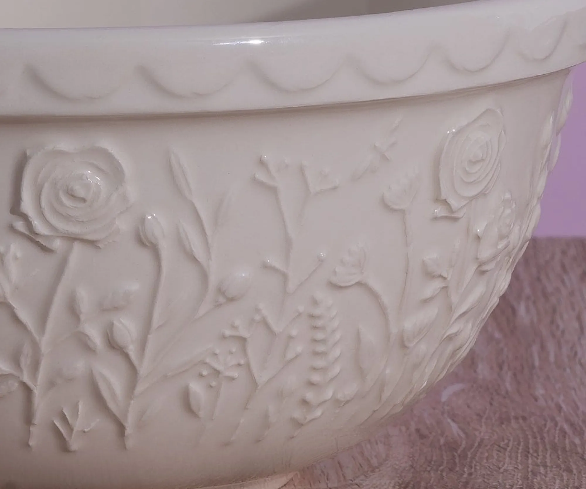 In The Meadow Mixing Bowls>Mason Cash In The Meadow S12 Cream Rose Mixing Bowl 29cm