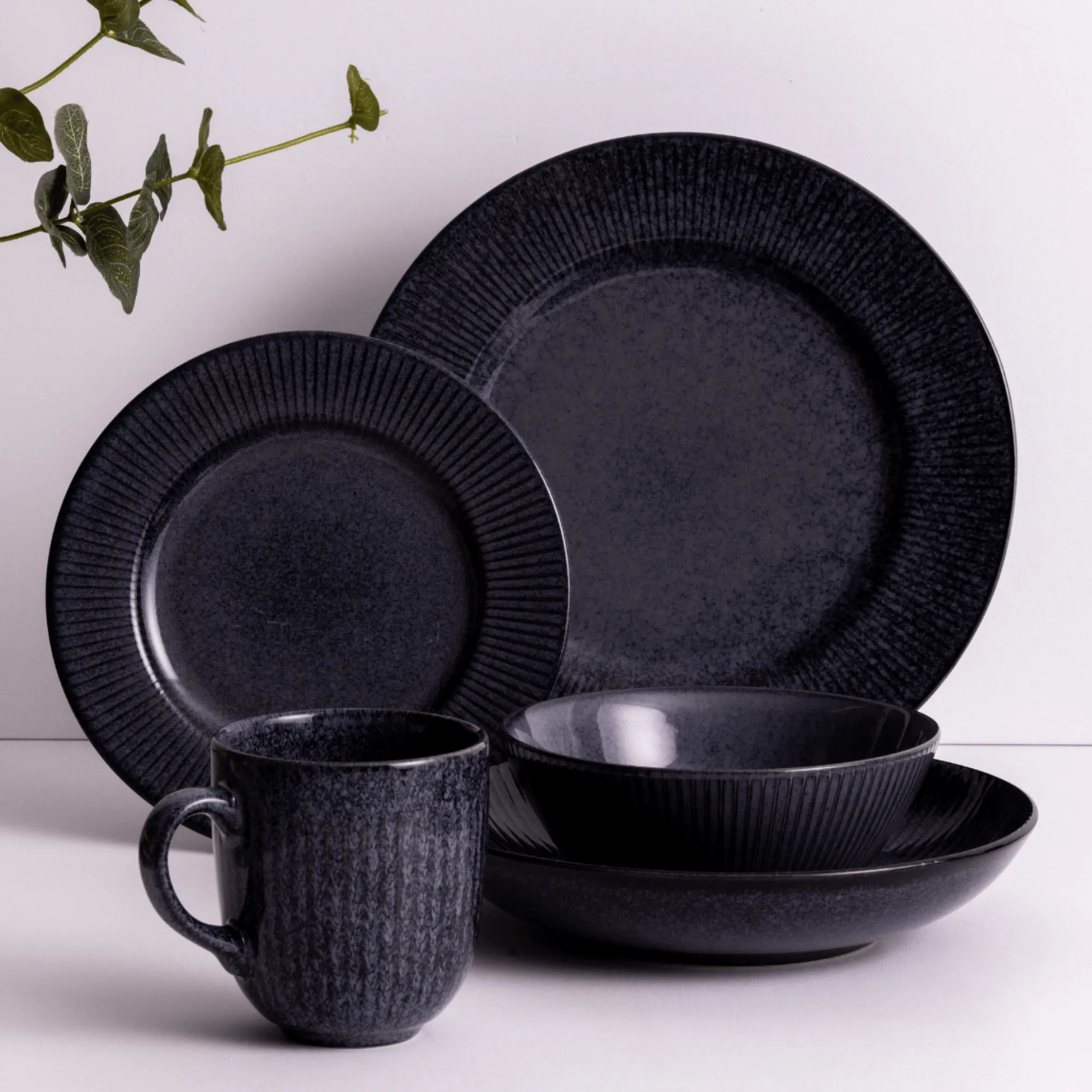 Plates>Mason Cash Reactive Linear Black Set Of 4 Dinner Plates