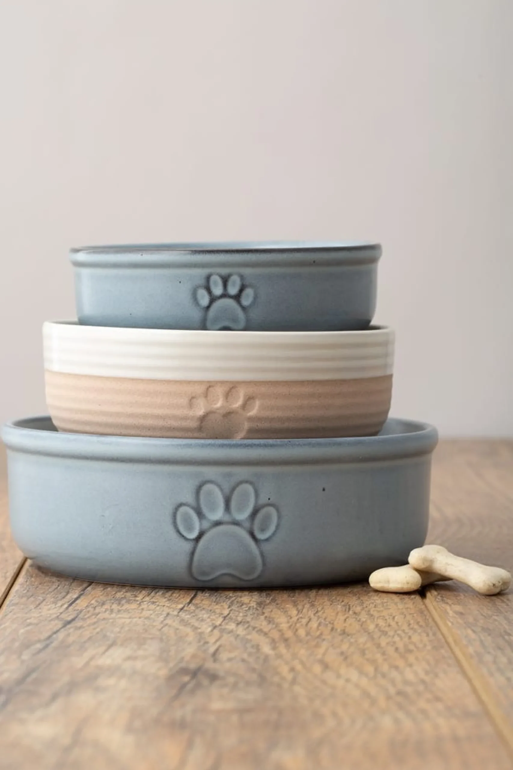 Decorated Pet Bowls|Dog Bowls>Mason Cash Reactive Paw 15x5cm Bowl